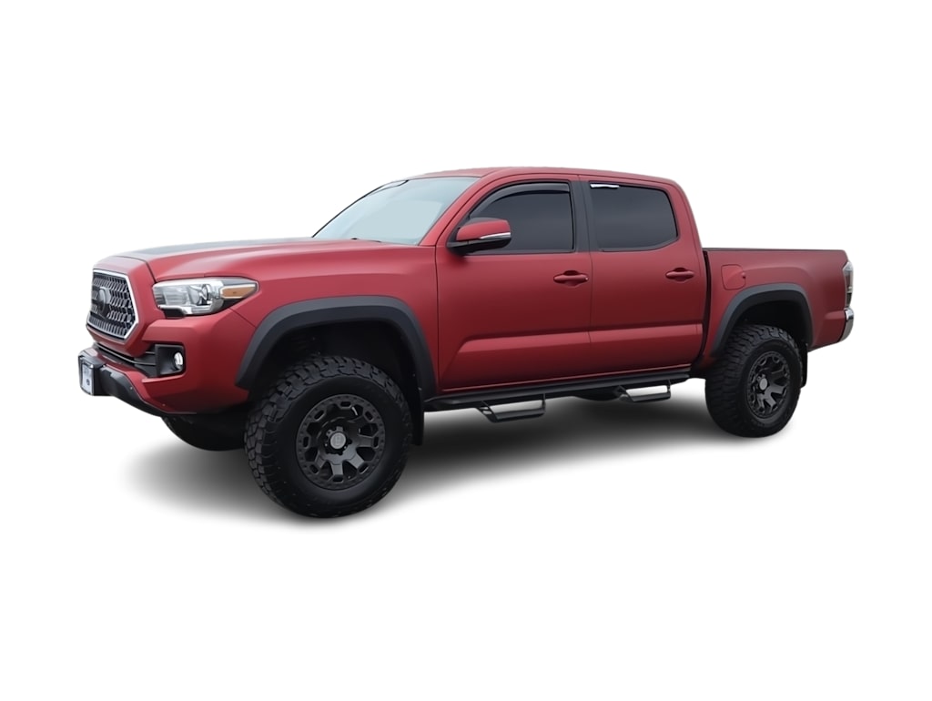 Thumbnail: 2018 Toyota Tacoma - 3