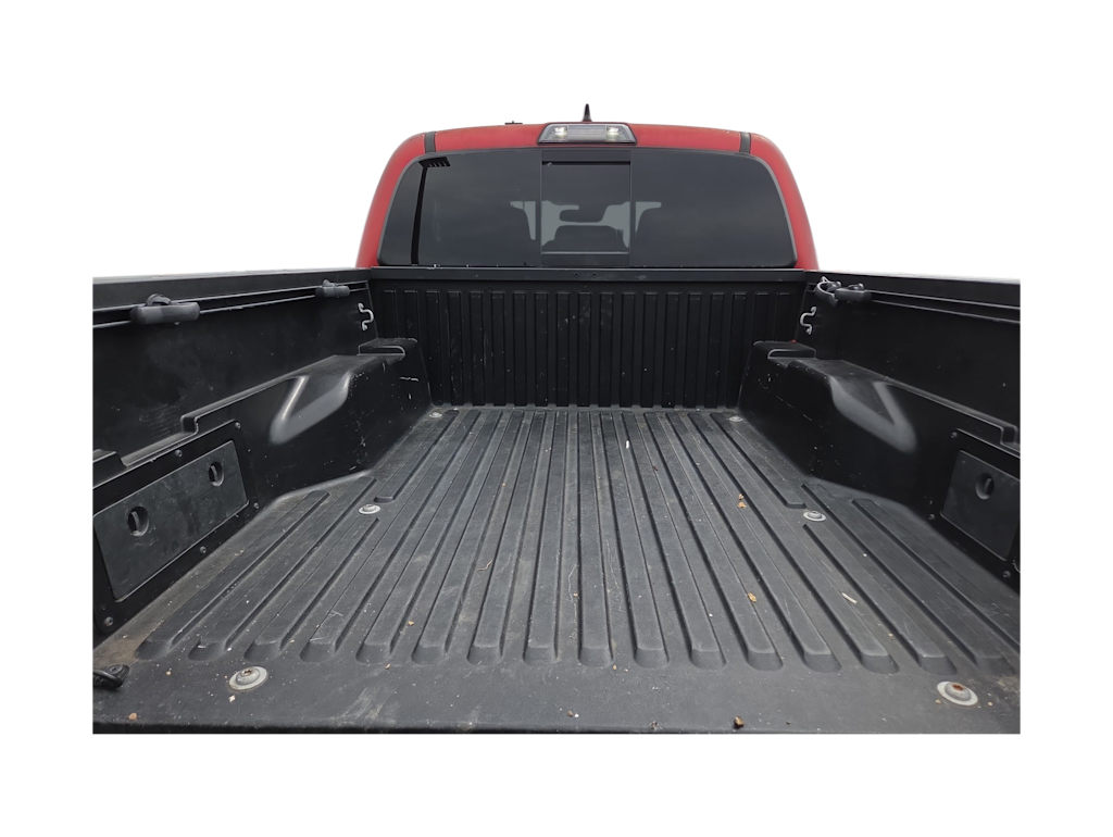 Thumbnail: 2018 Toyota Tacoma - 16