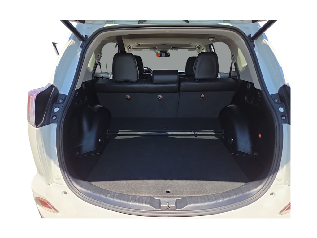 Thumbnail: 2016 Toyota RAV4 - 17