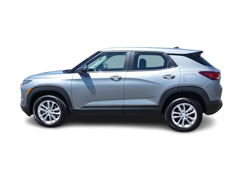 Thumbnail: 2026 Chevrolet TrailBlazer - 3