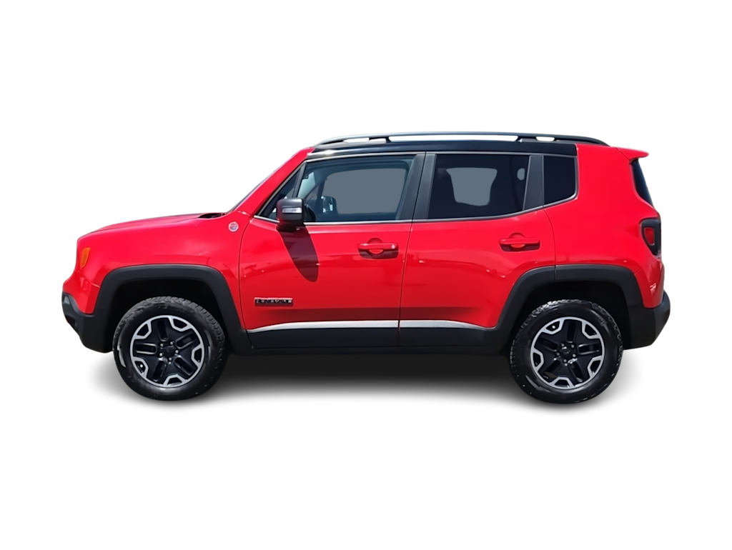 Thumbnail: 2017 Jeep Renegade - 3