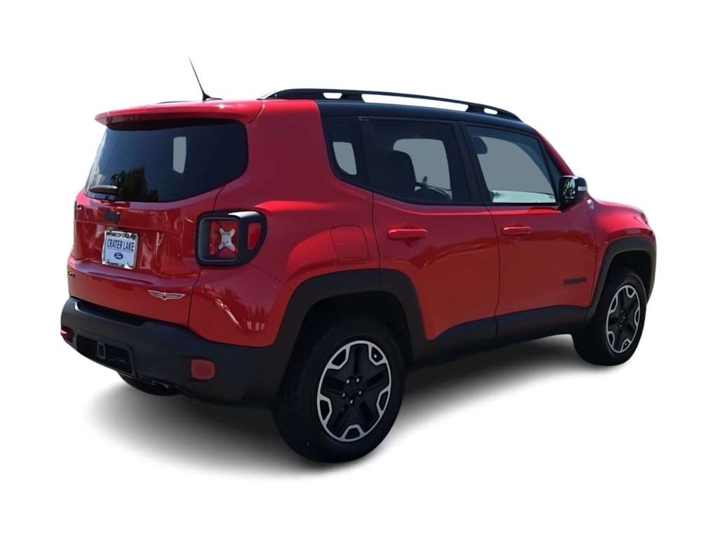 Thumbnail: 2017 Jeep Renegade - 21