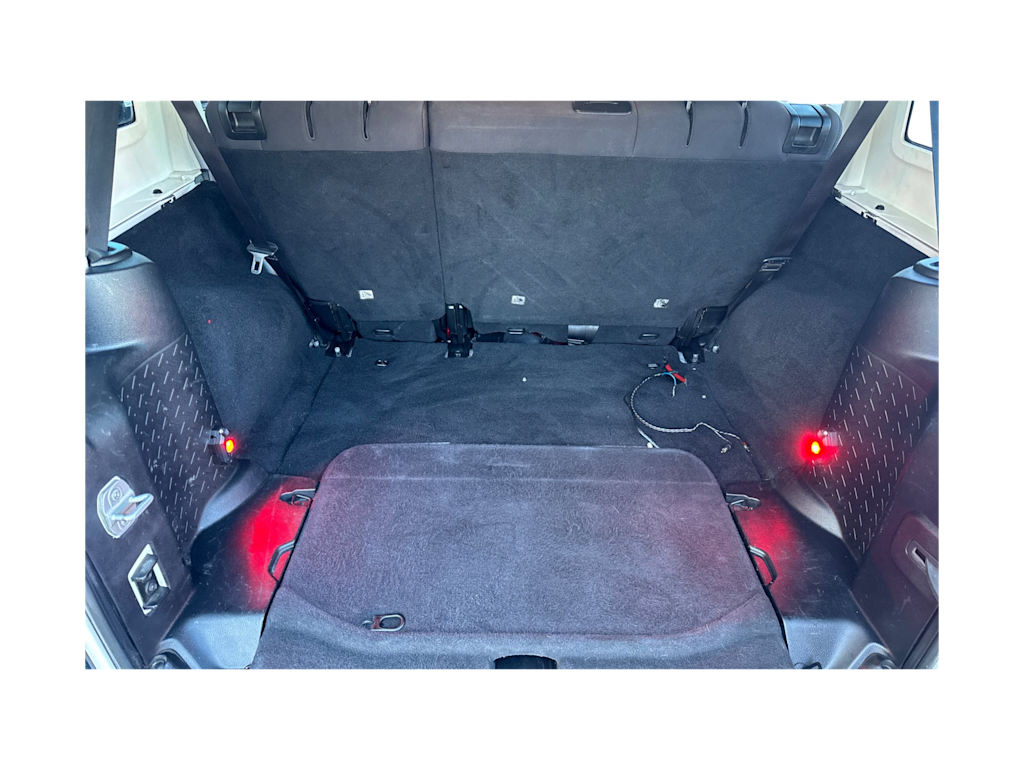 Thumbnail: 2013 Jeep Wrangler - 17