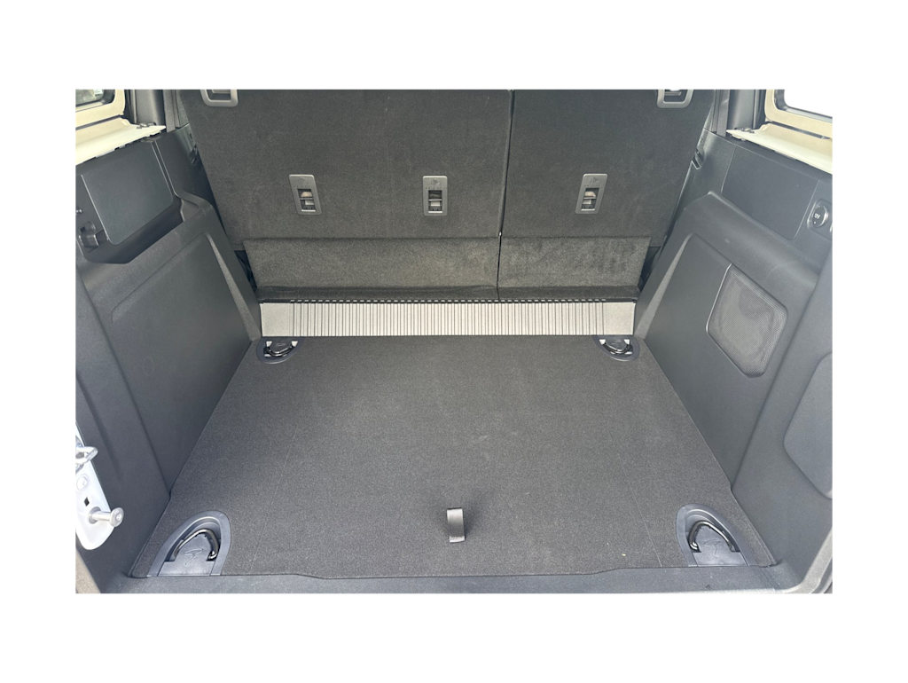 Thumbnail: 2025 Ford Bronco - 15