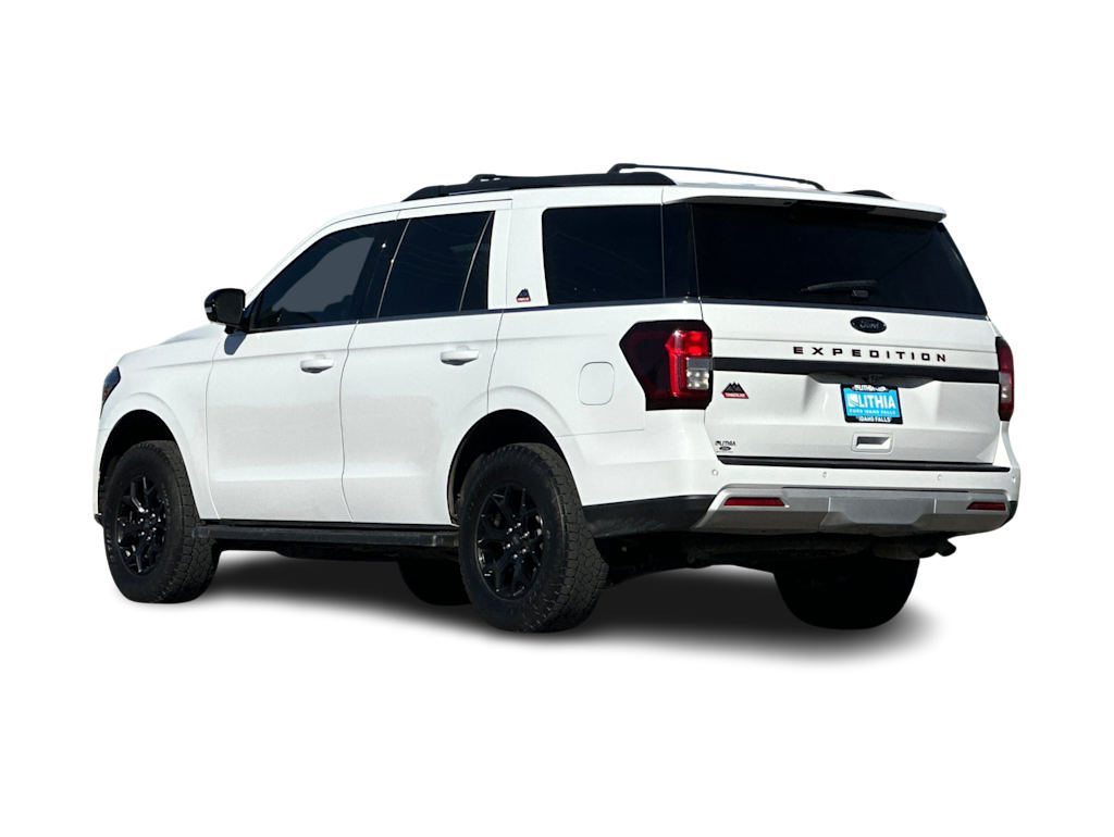 Thumbnail: 2022 Ford Expedition - 4