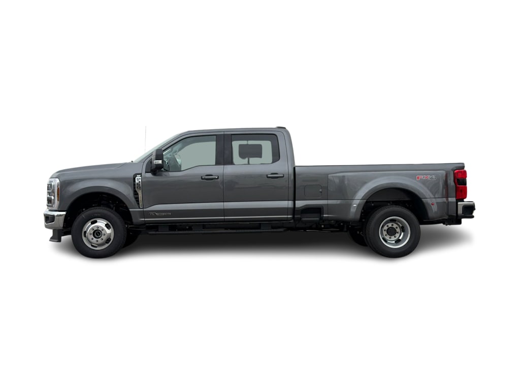 Thumbnail: 2026 Ford F-350 - 3