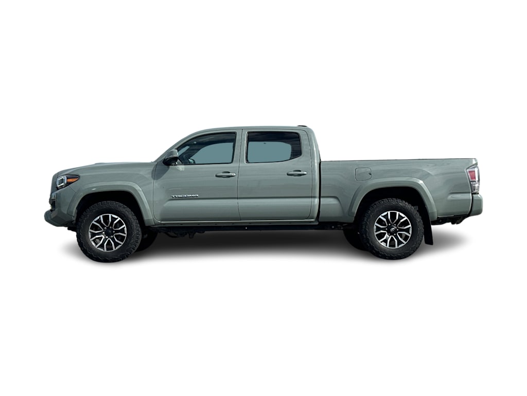 Thumbnail: 2022 Toyota Tacoma - 3