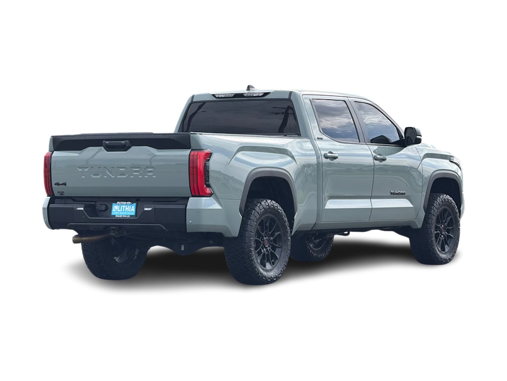 Thumbnail: 2024 Toyota Tundra - 17