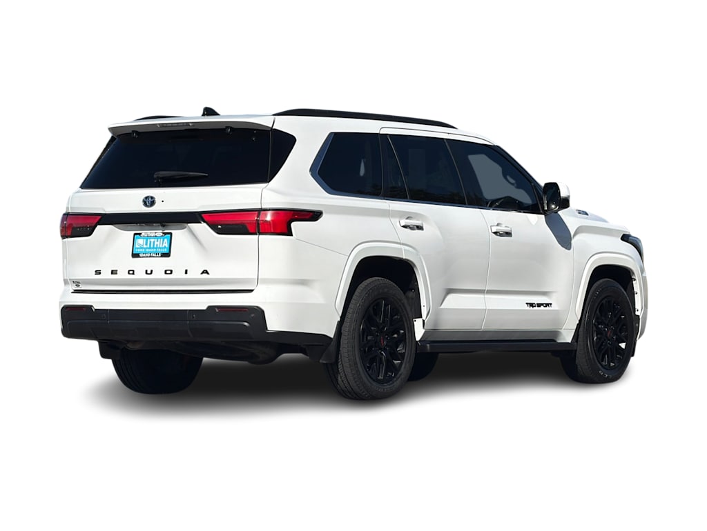 Thumbnail: 2023 Toyota Sequoia - 17