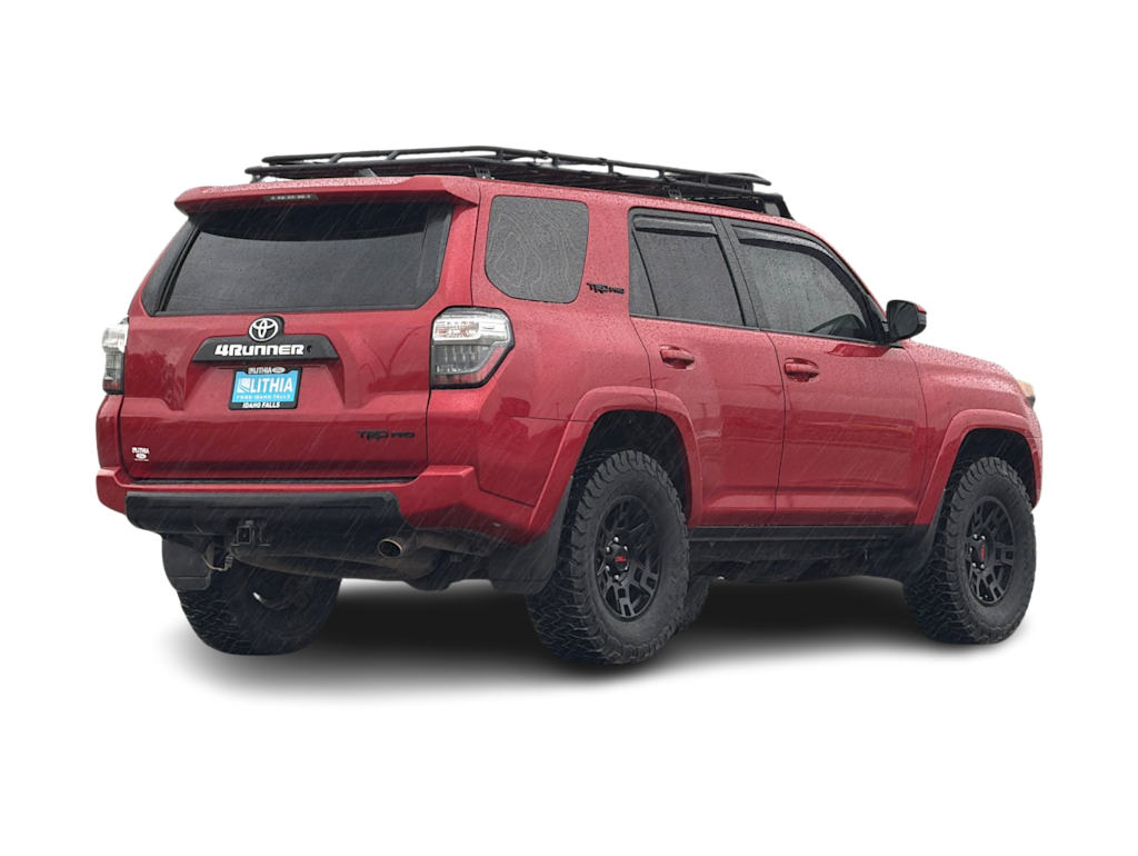 Thumbnail: 2017 Toyota 4Runner - 17