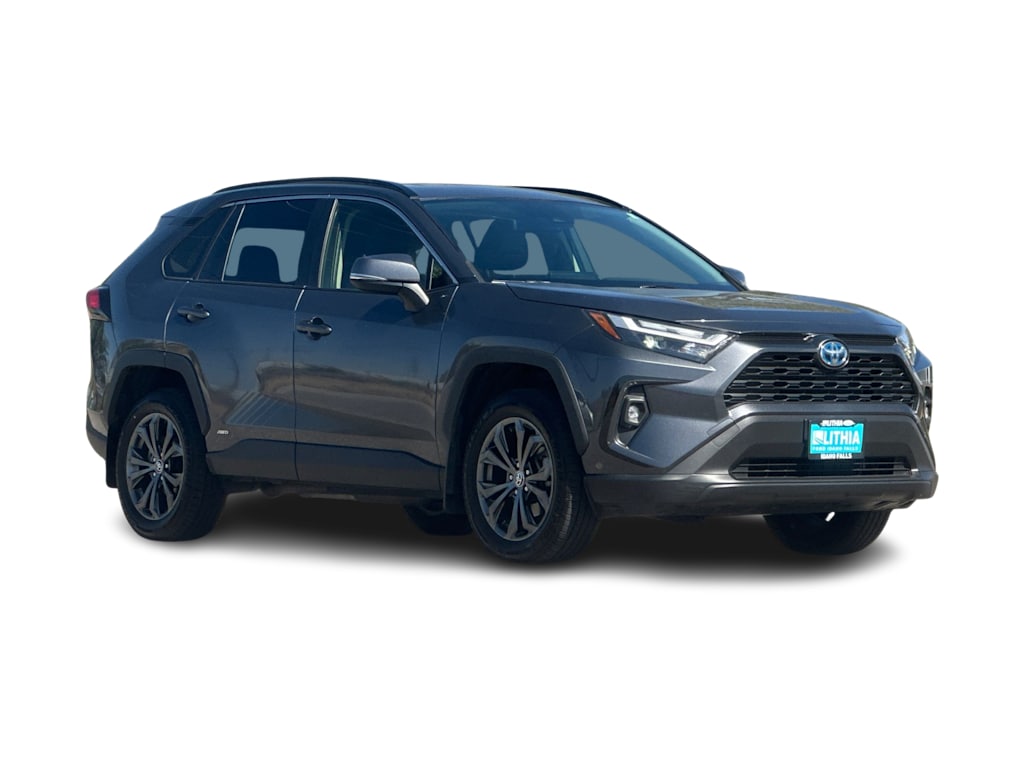 Thumbnail: 2022 Toyota RAV4 - 20