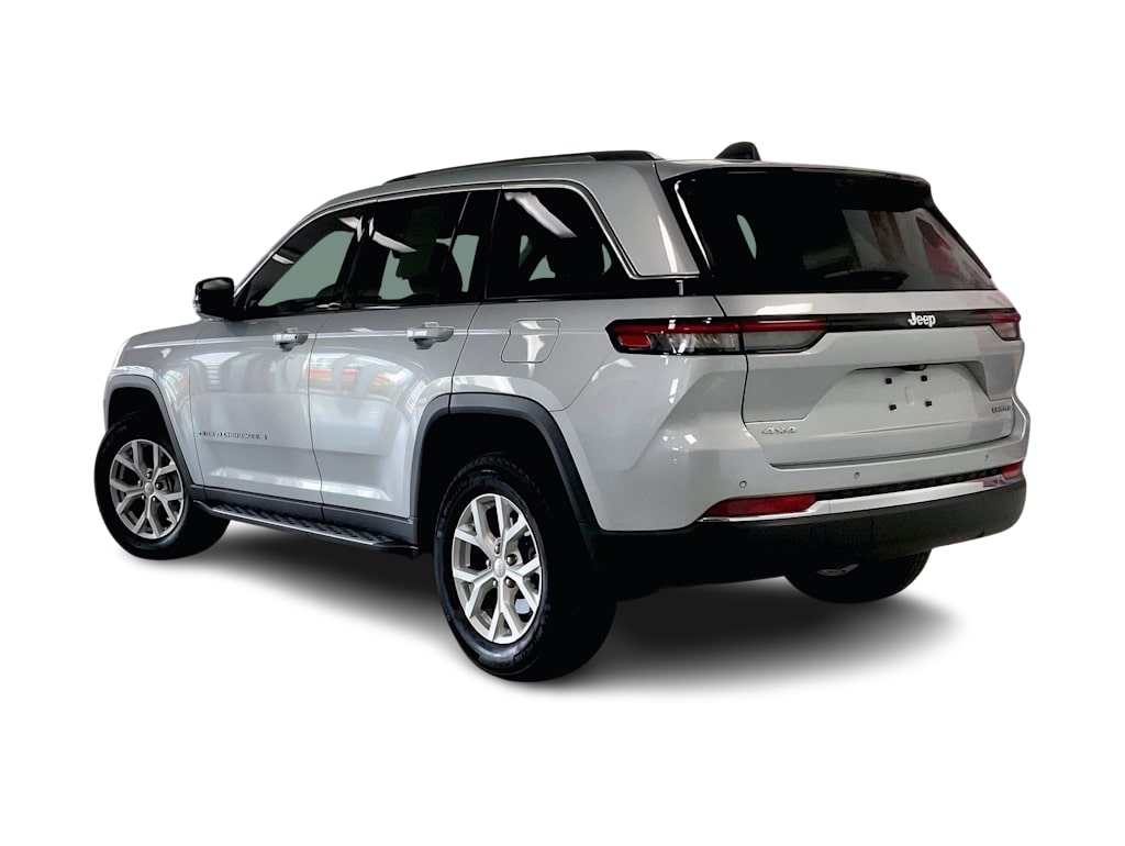 Thumbnail: 2023 Jeep Grand Cherokee - 4