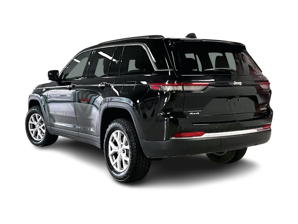 Thumbnail: 2022 Jeep Grand Cherokee - 4