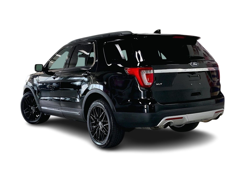 Thumbnail: 2017 Ford Explorer - 4