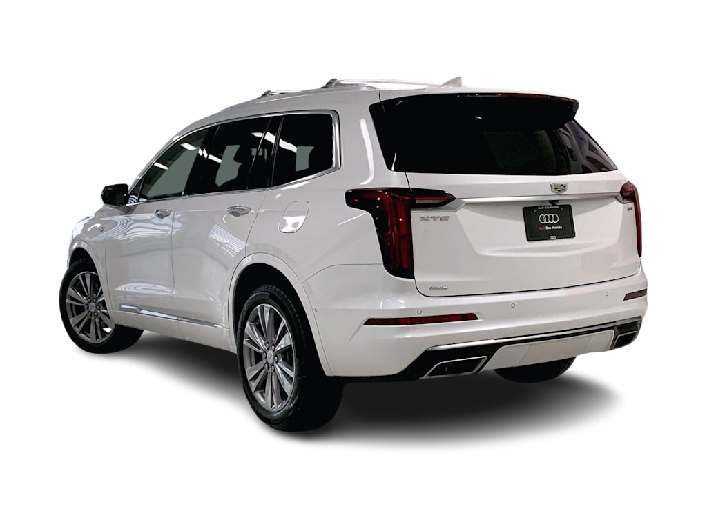 Thumbnail: 2023 Cadillac XT6 - 4
