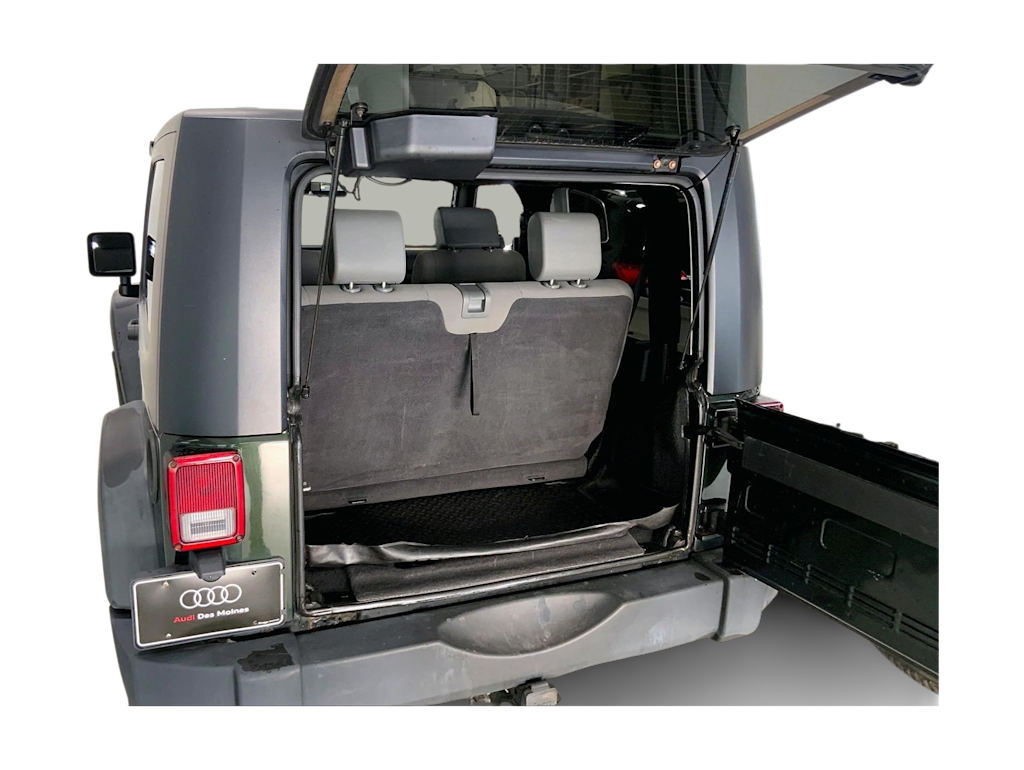 Thumbnail: 2010 Jeep Wrangler - 17