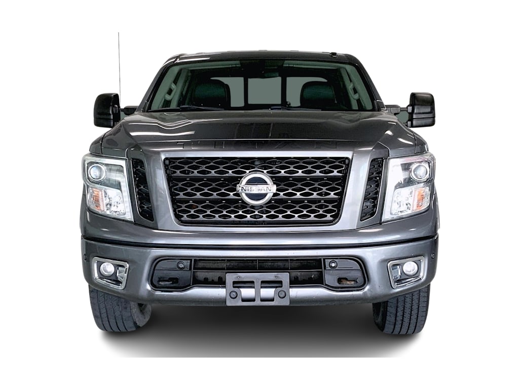Thumbnail: 2017 Nissan Titan - 6