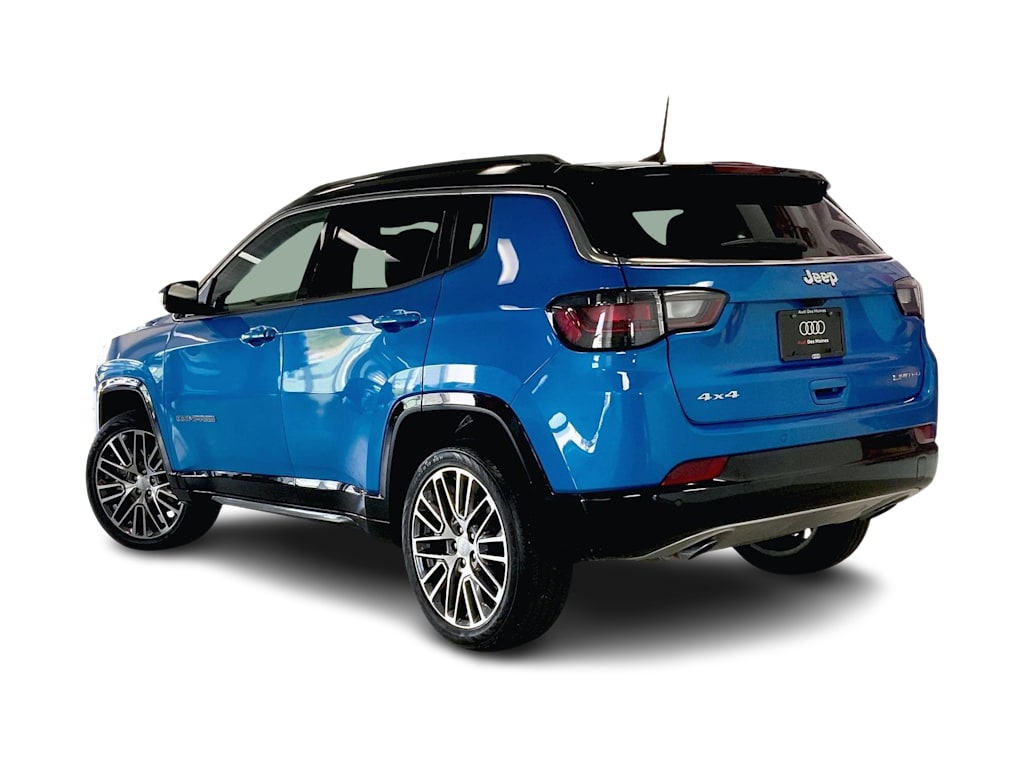 Thumbnail: 2023 Jeep Compass - 4