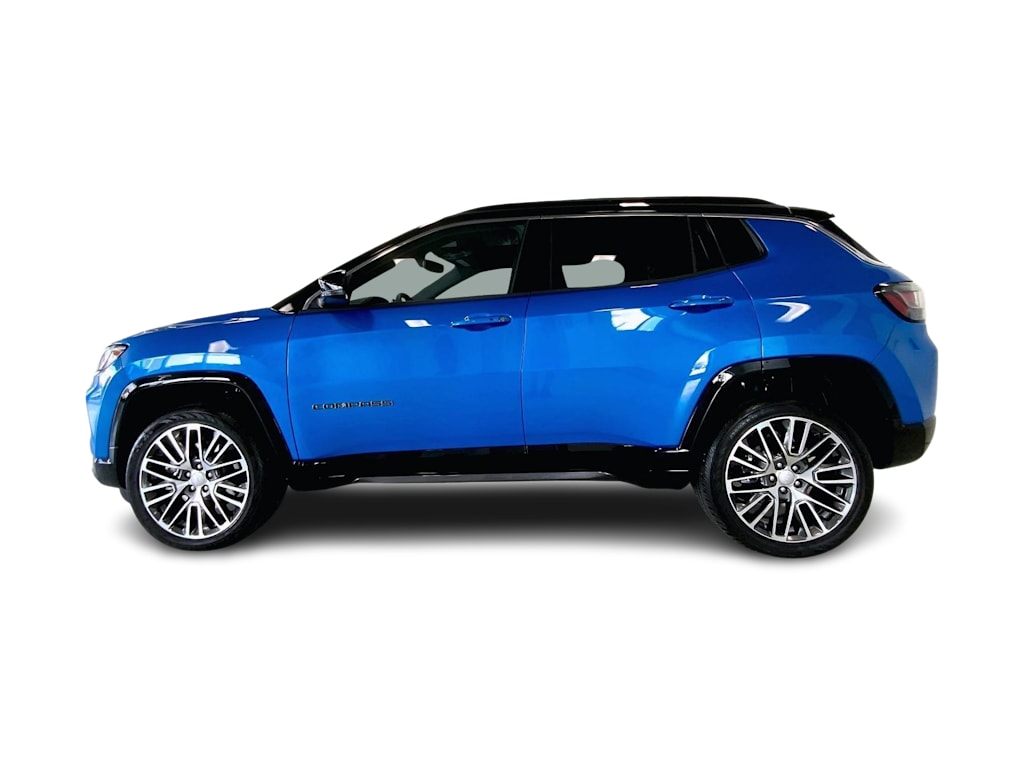 Thumbnail: 2023 Jeep Compass - 3