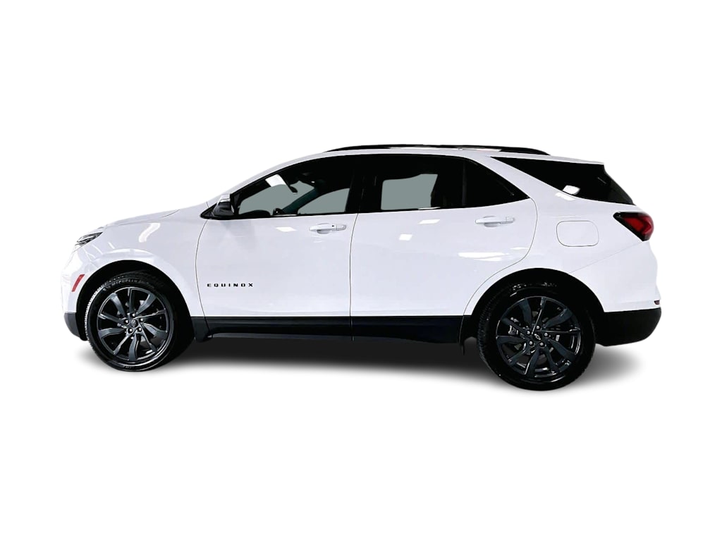 Thumbnail: 2023 Chevrolet Equinox - 3
