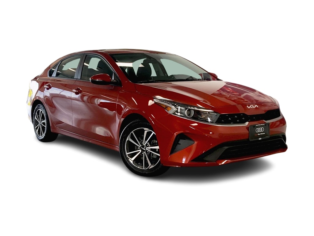 Thumbnail: 2023 Kia Forte - 19