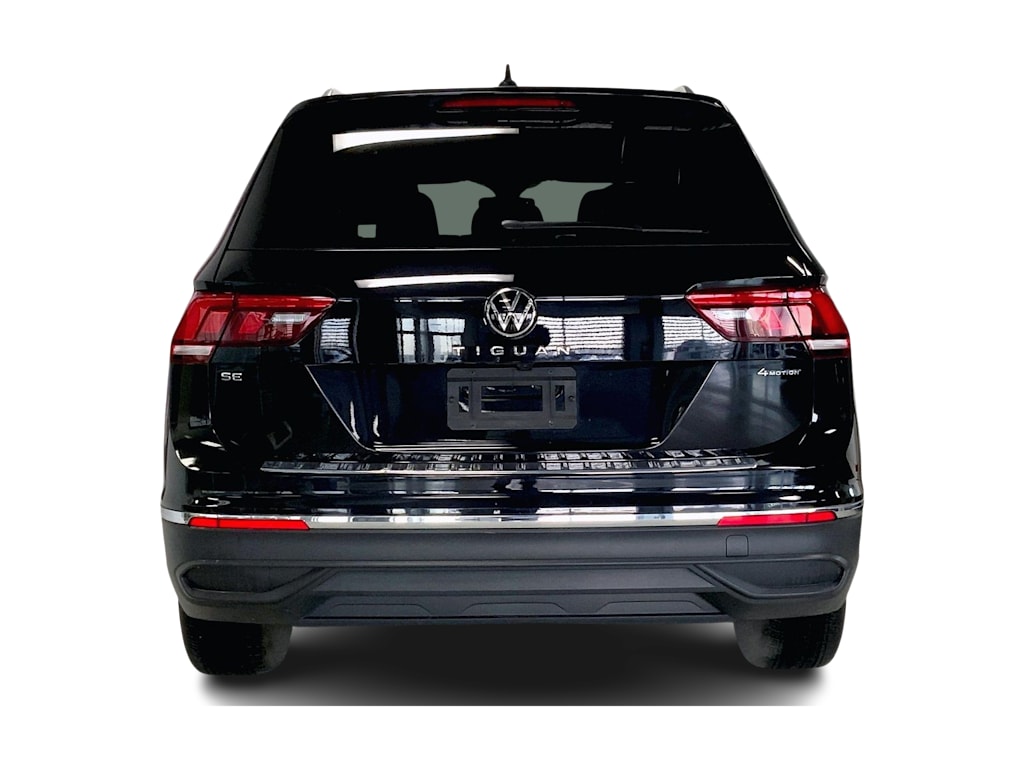 Thumbnail: 2022 Volkswagen Tiguan - 4