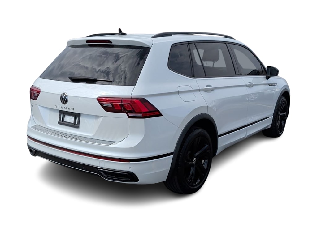 Thumbnail: 2023 Volkswagen Tiguan - 9