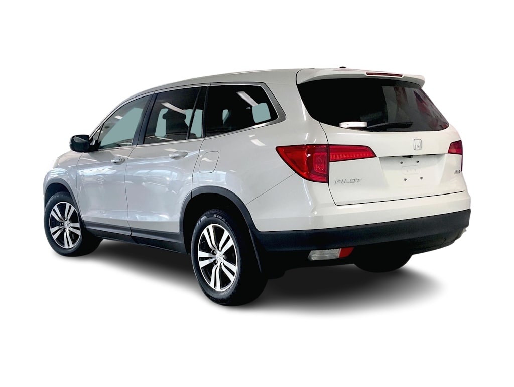 Thumbnail: 2016 Honda Pilot - 4