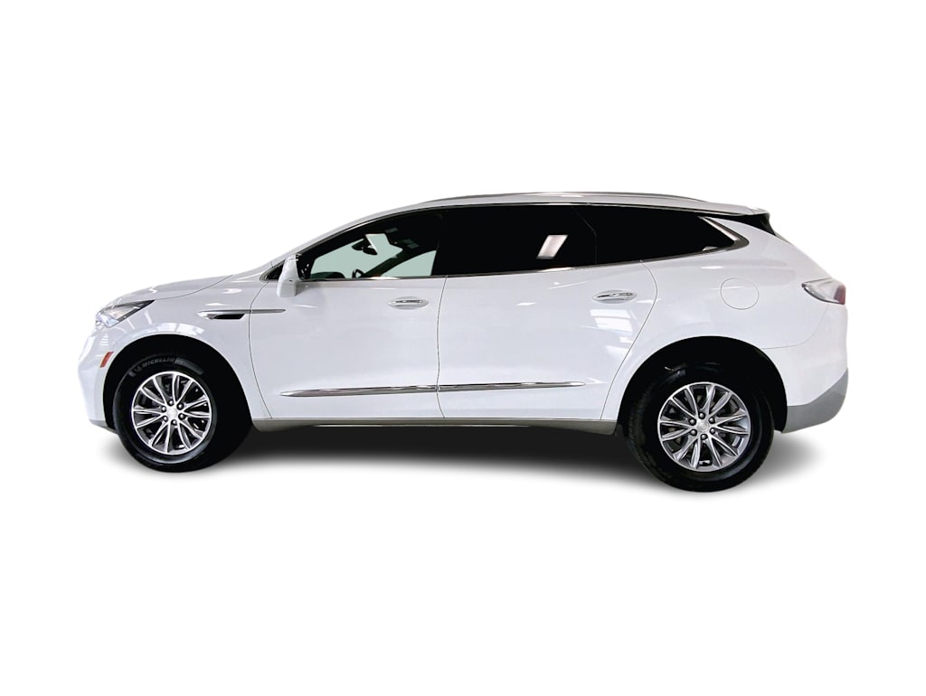 Thumbnail: 2022 Buick Enclave - 3