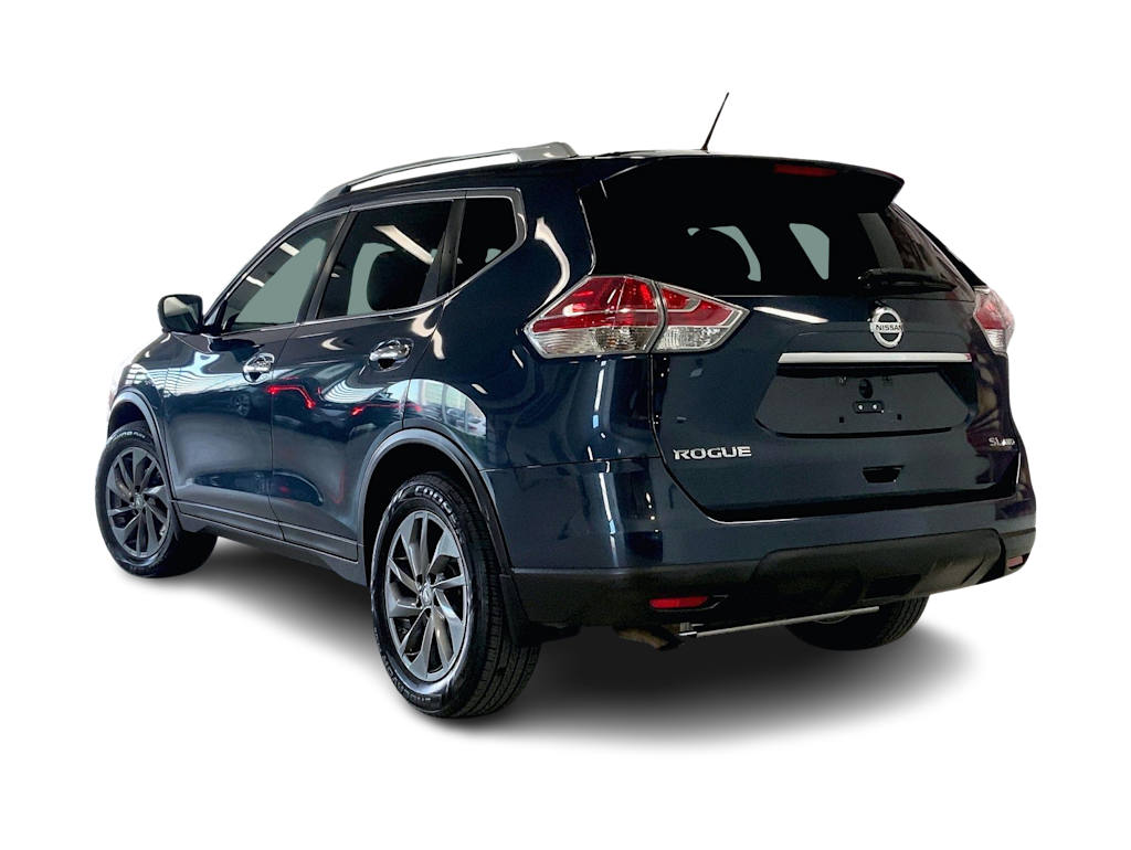 Thumbnail: 2016 Nissan Rogue - 4