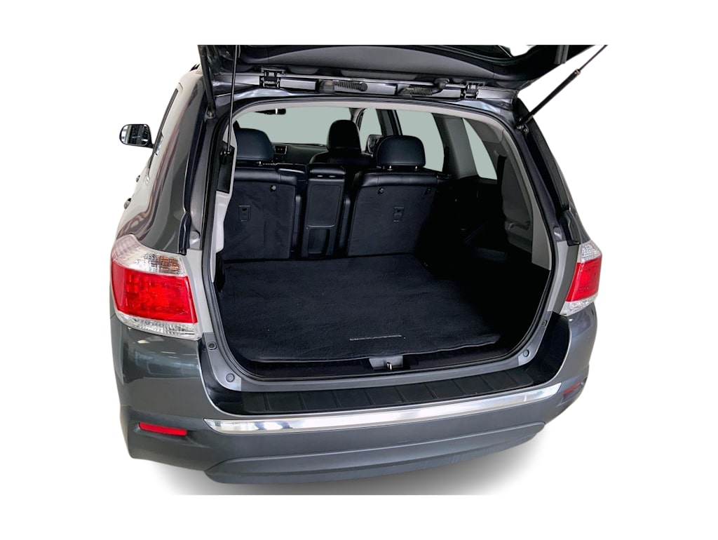 Thumbnail: 2011 Toyota Highlander - 16