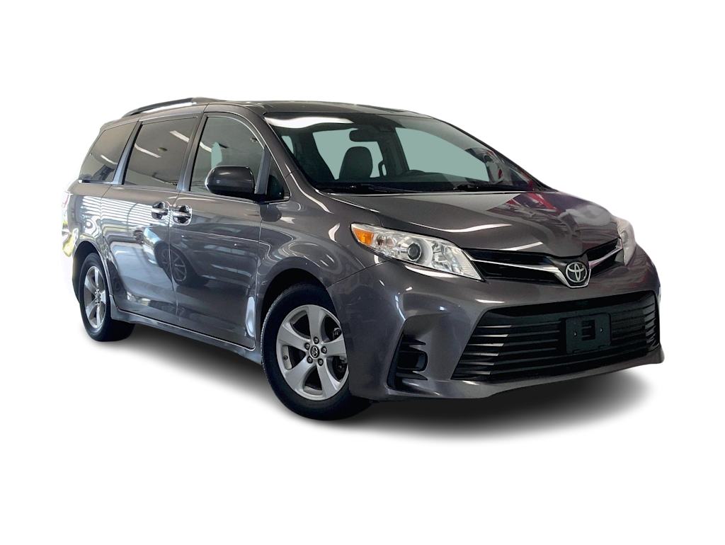 Thumbnail: 2019 Toyota Sienna - 20