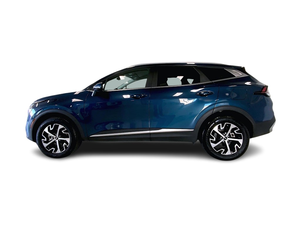 Thumbnail: 2023 Kia Sportage - 3