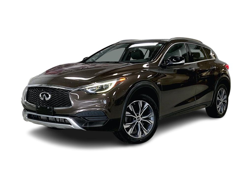 Used 2017 INFINITI QX30 Luxury with VIN SJKCH5CR1HA039051 for sale in Hudson, WI