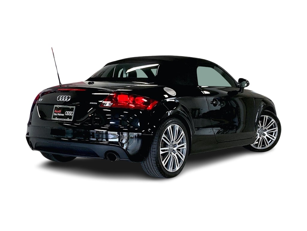 Thumbnail: 2011 Audi TT - 20
