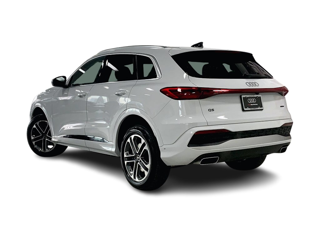 Thumbnail: 2025 Audi Q5 - 4