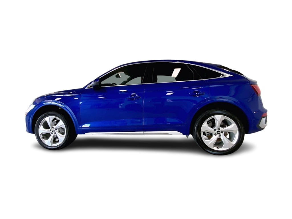 Thumbnail: 2023 Audi Q5 - 3