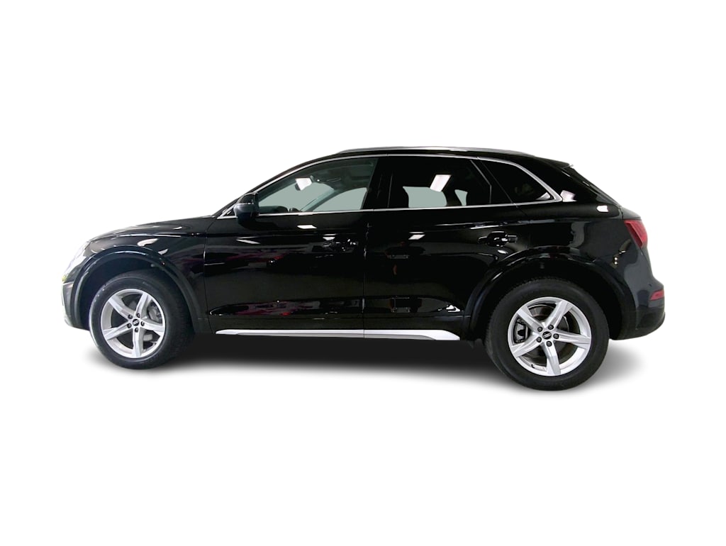 Thumbnail: 2023 Audi Q5 - 3