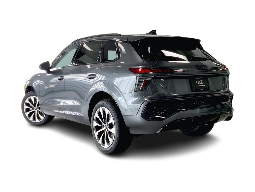 Thumbnail: 2026 Audi Q3 - 4