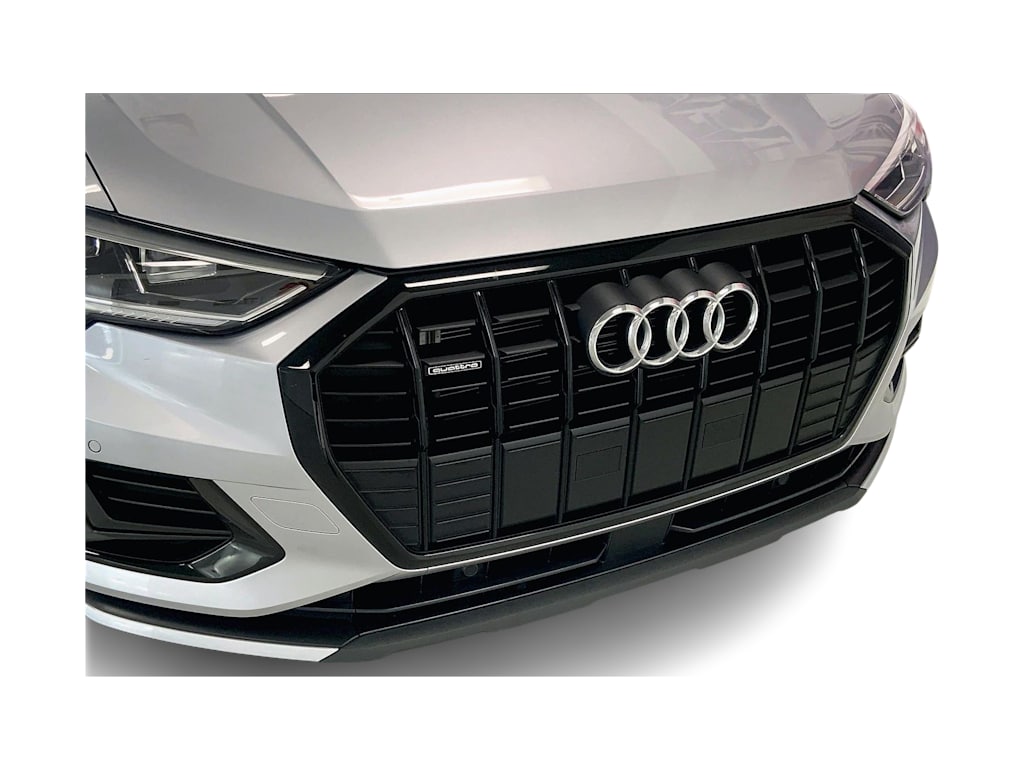 Thumbnail: 2023 Audi Q3 - 30