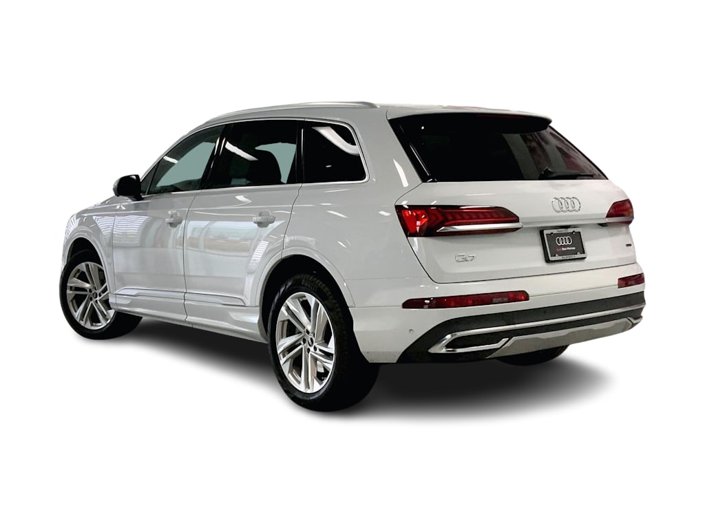 Thumbnail: 2022 Audi Q7 - 4