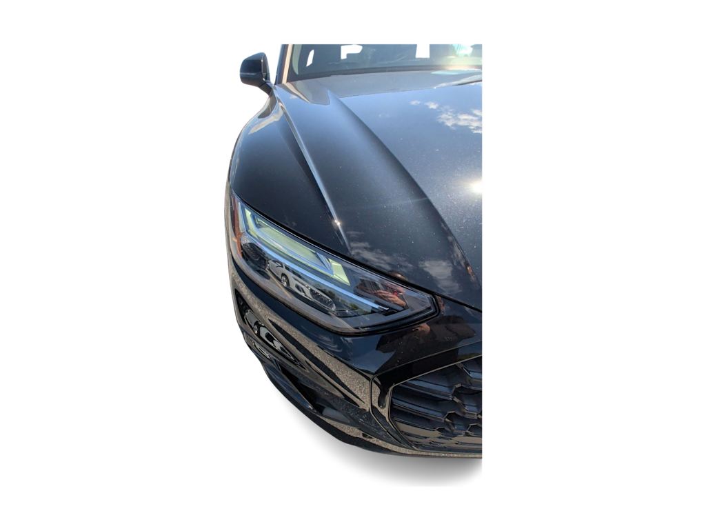 Thumbnail: 2023 Audi SQ5 - 10