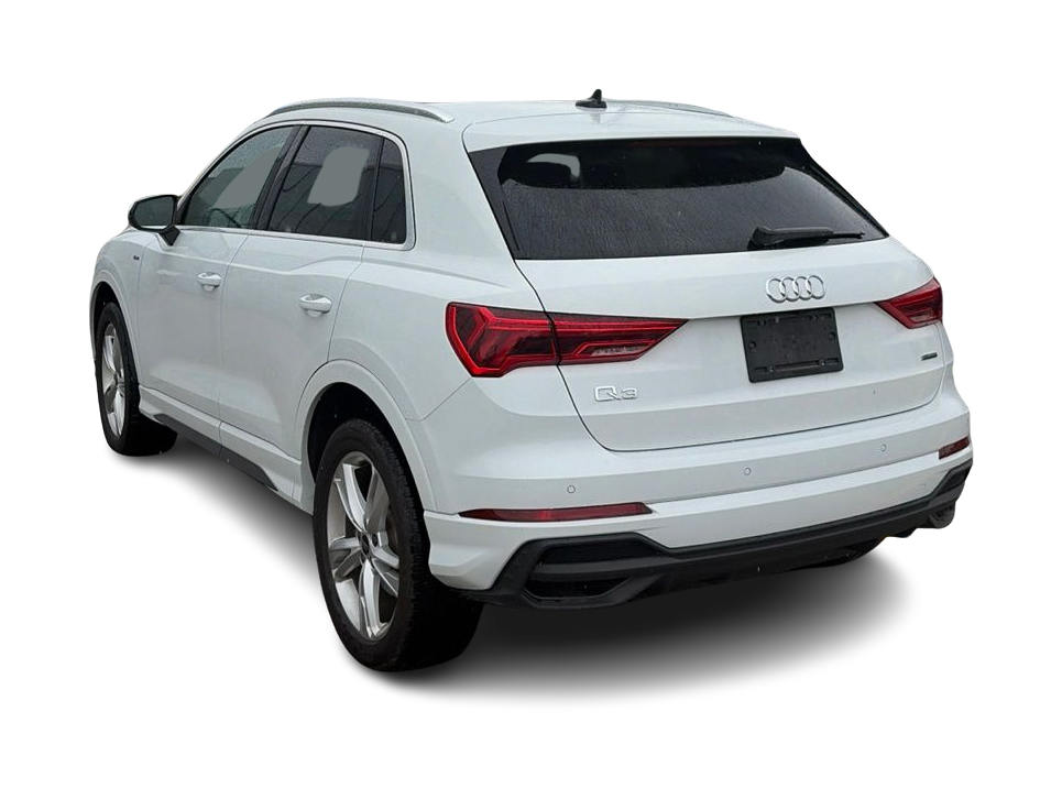 Thumbnail: 2023 Audi Q3 - 3