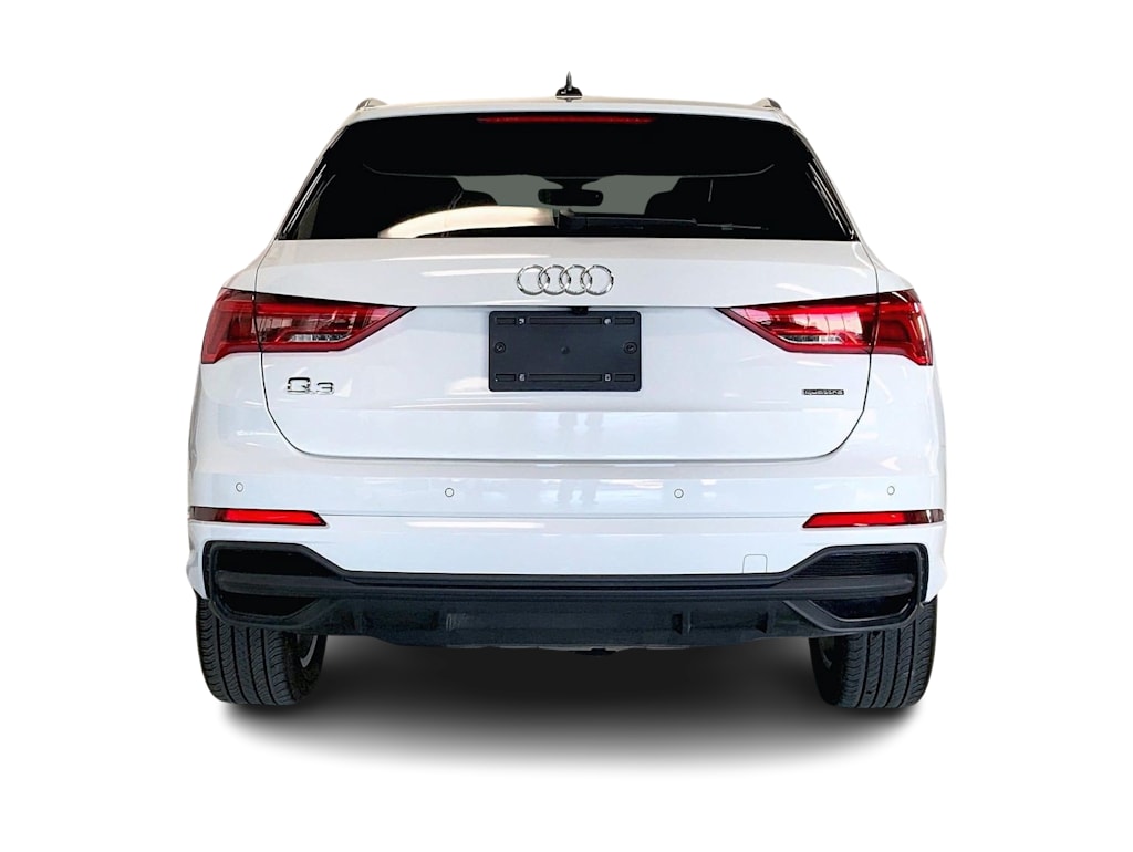Thumbnail: 2023 Audi Q3 - 5