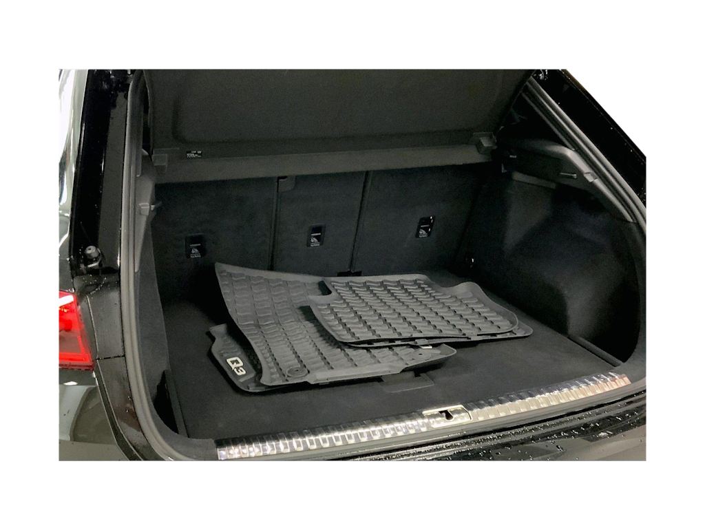 Thumbnail: 2022 Audi Q3 - 18