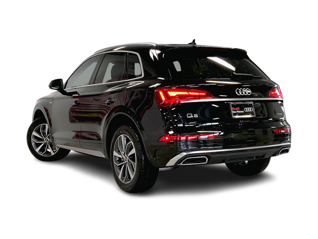 Thumbnail: 2023 Audi Q5 - 4