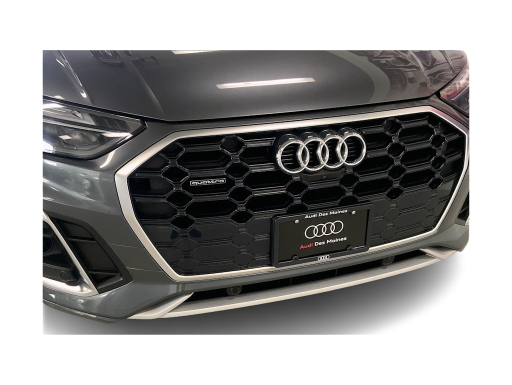 Thumbnail: 2023 Audi Q5 - 31