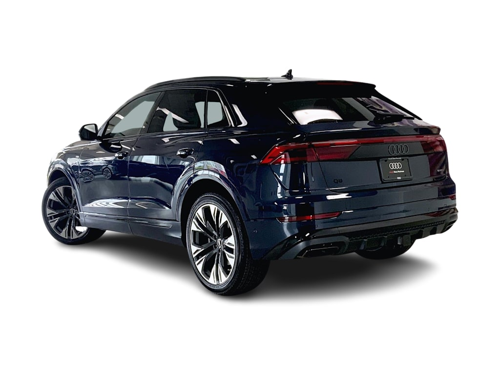 Thumbnail: 2026 Audi Q8 - 4