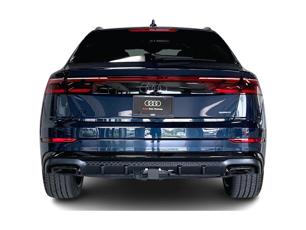 Thumbnail: 2026 Audi Q8 - 5