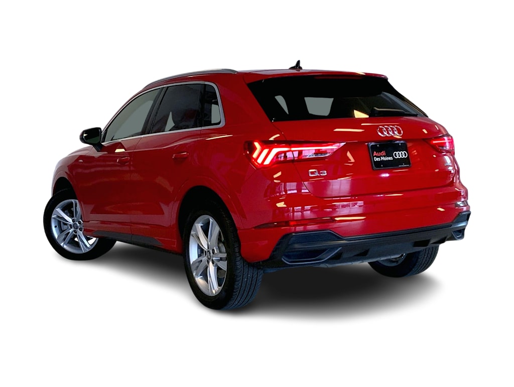 Thumbnail: 2020 Audi Q3 - 4